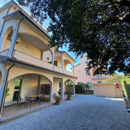 Villa Il Boschetto 圣温琴佐 外观 照片