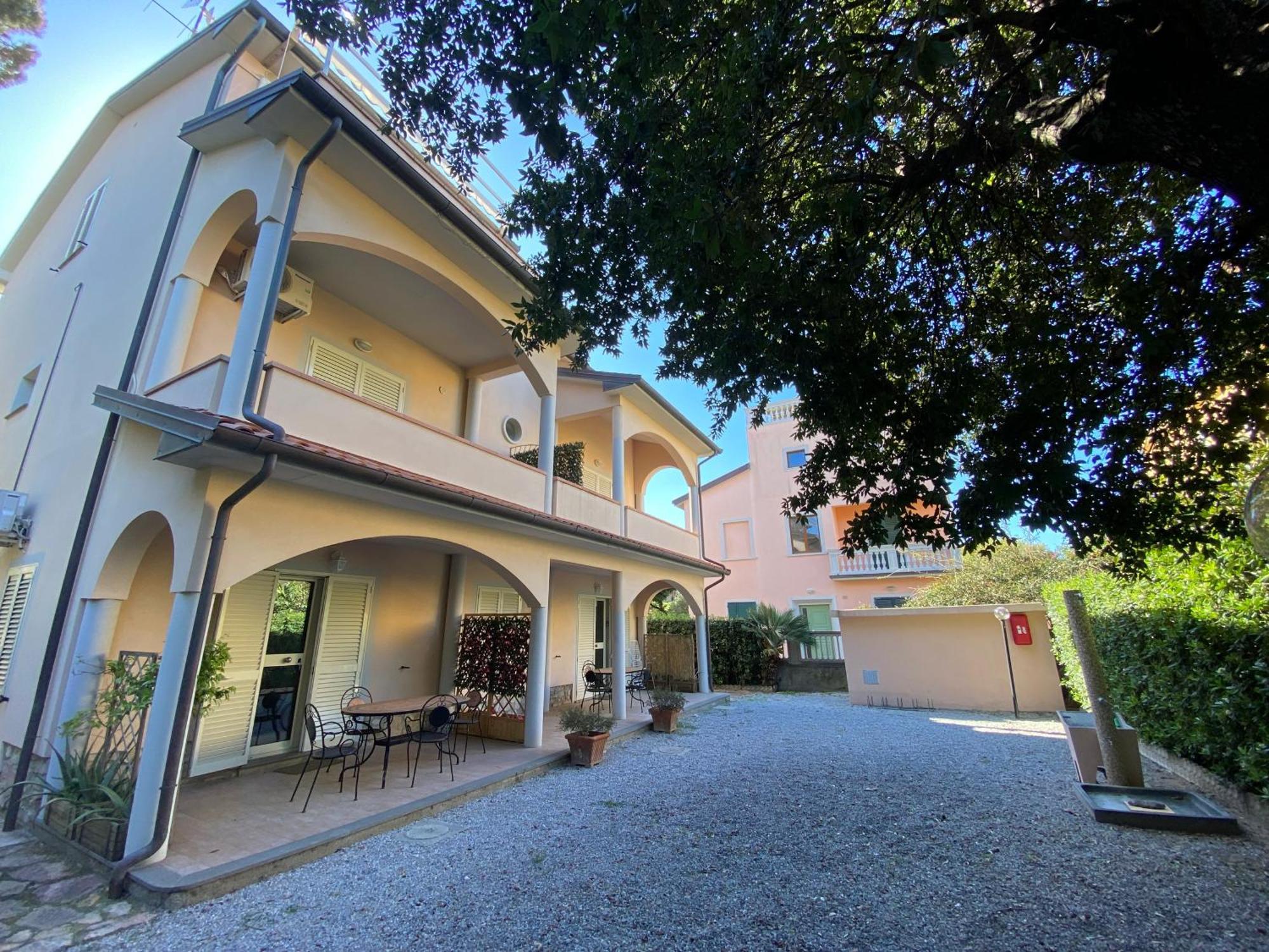 Villa Il Boschetto 圣温琴佐 外观 照片
